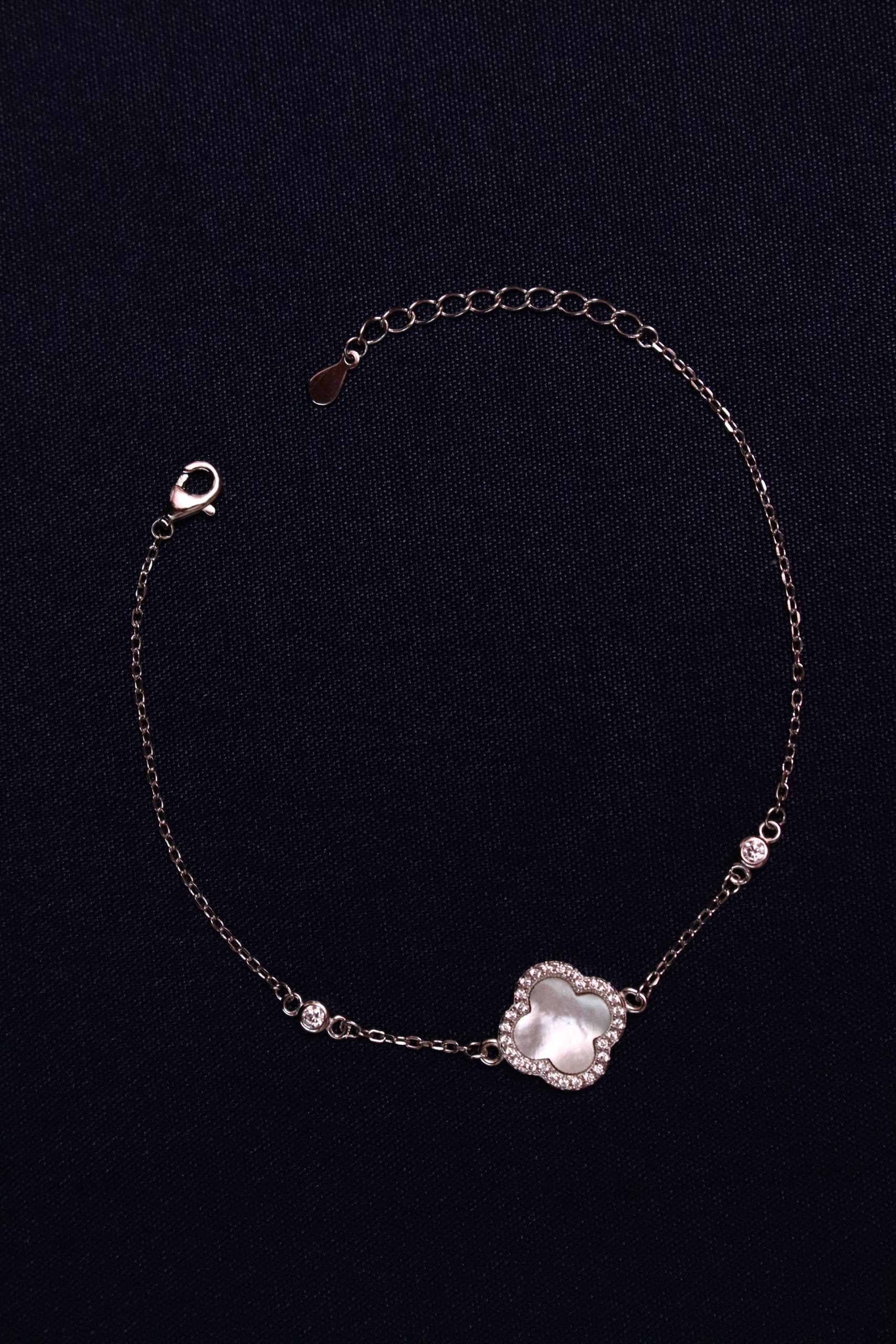 دستبند نقره ونکلیف 5 دستبند نقره ونکلیف-حوض نقره