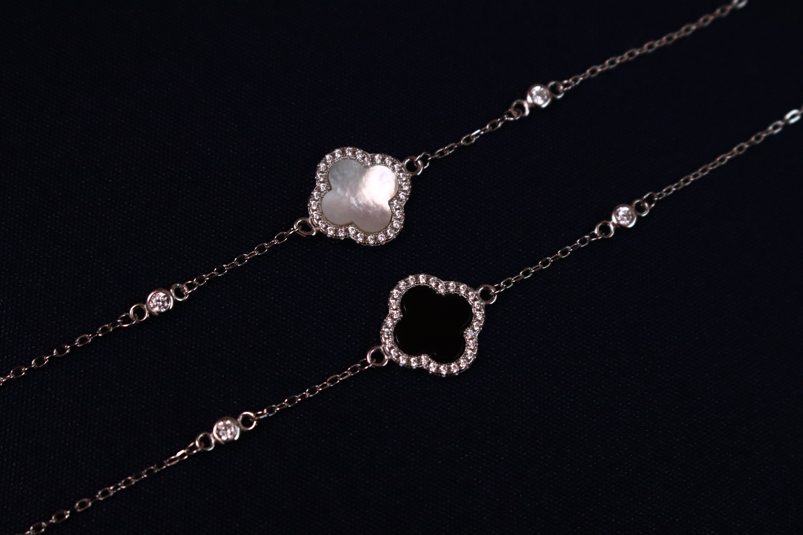 دستبند نقره ونکلیف 4 دستبند نقره ونکلیف-حوض نقره