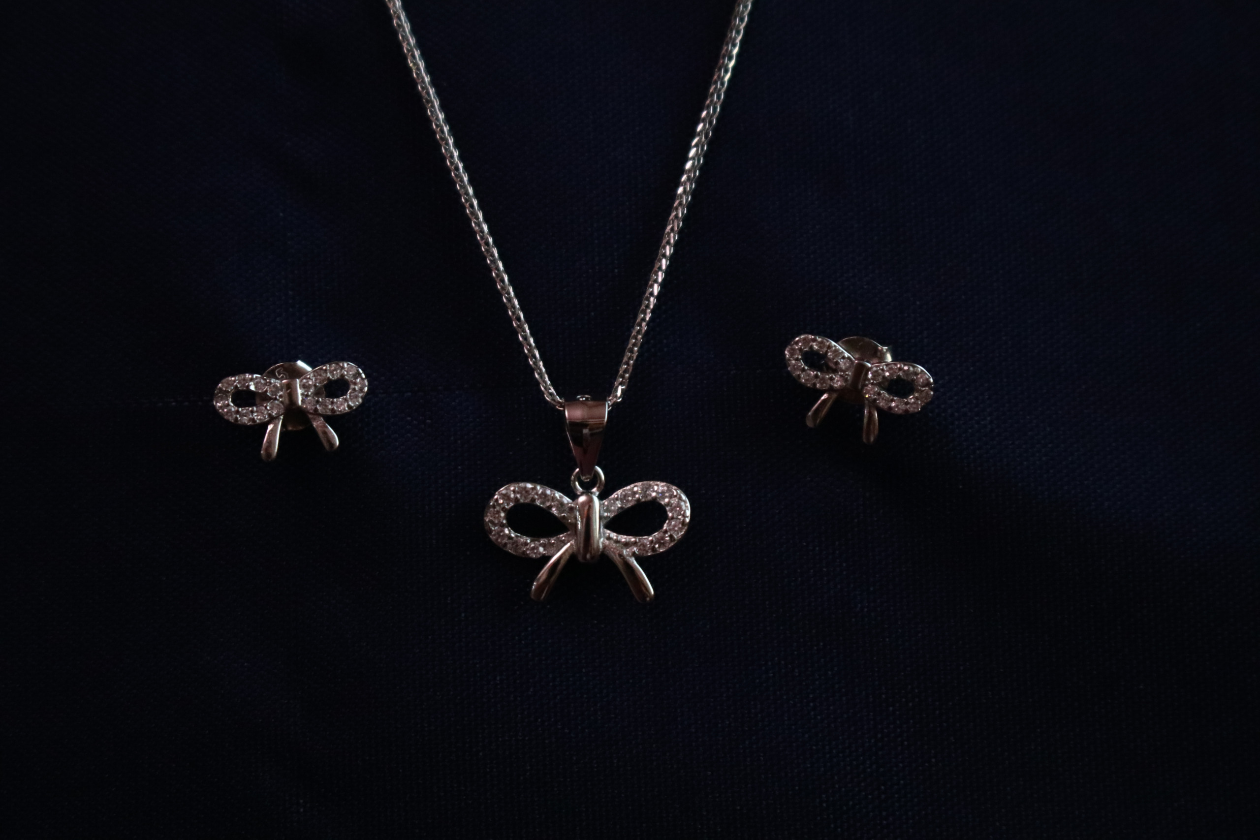 نیمست نقره طرح پاپیون ایتالیایی 1 نیمست نقره طرح پاپیون ایتالیایی-حوض نقره